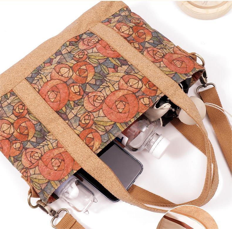 Crossbody handbag