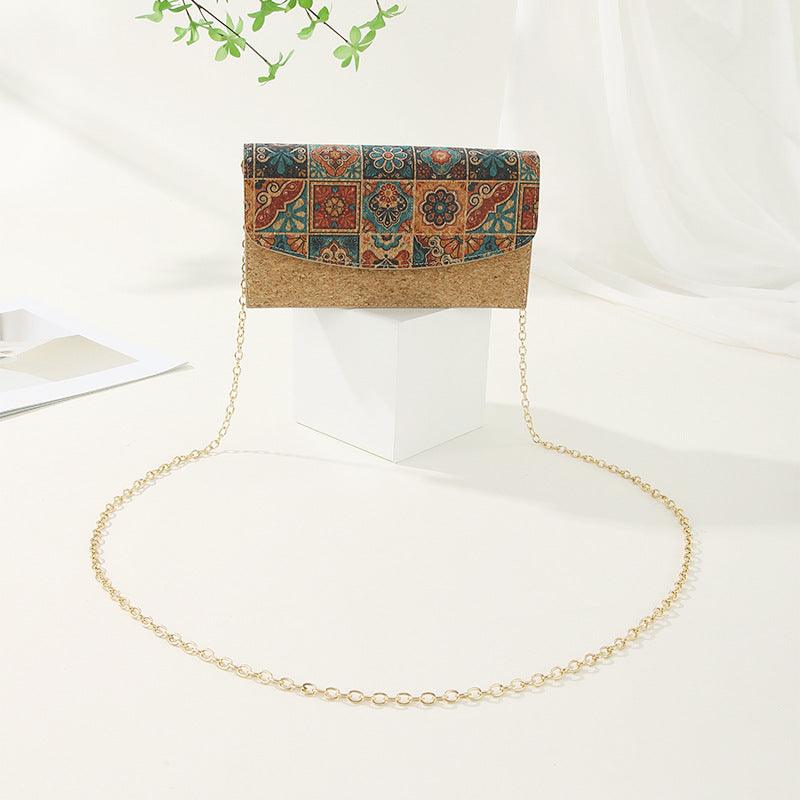 Chain crossbody bag