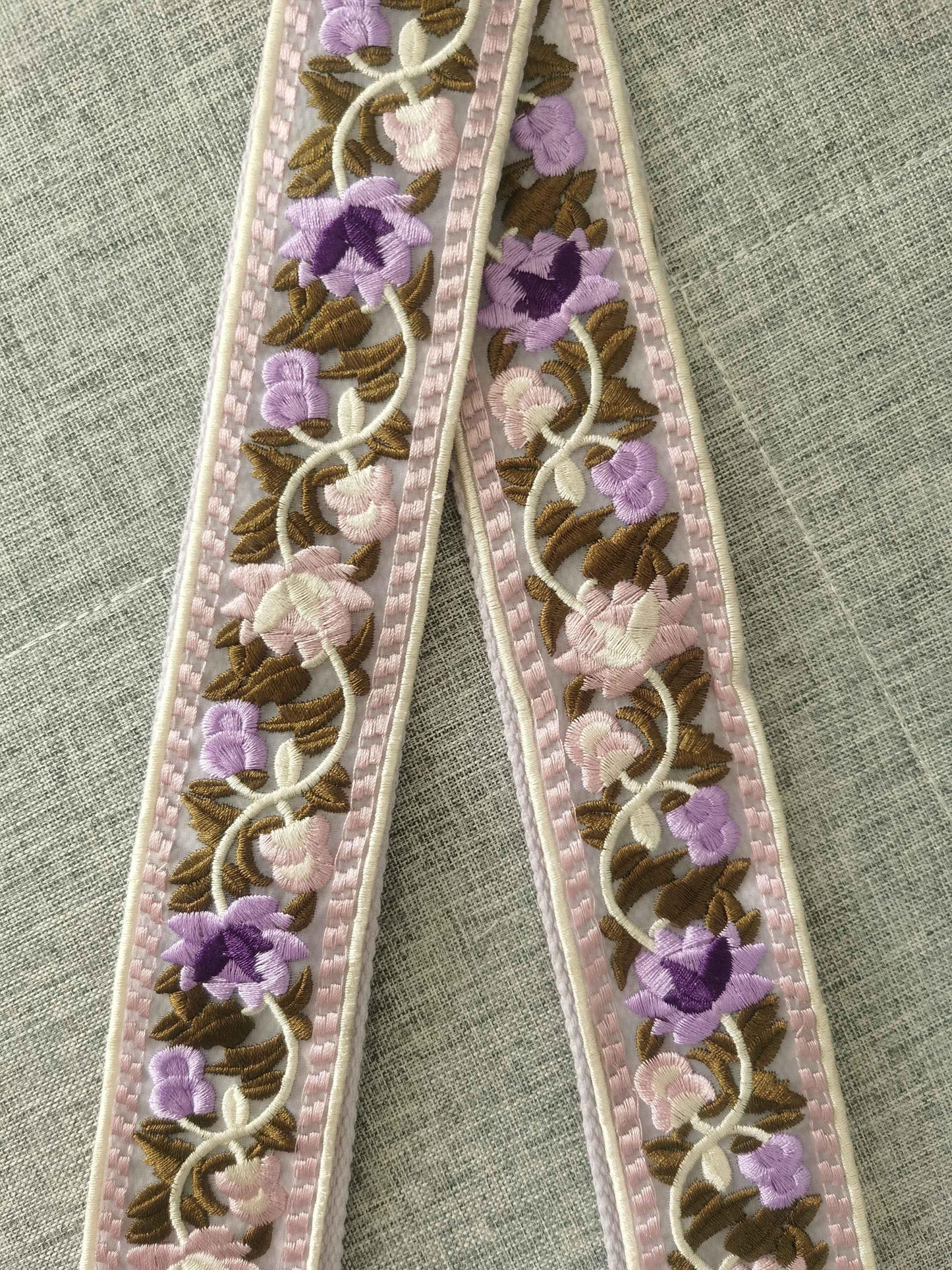 Polyester Guitar Strap with Purple embroidery